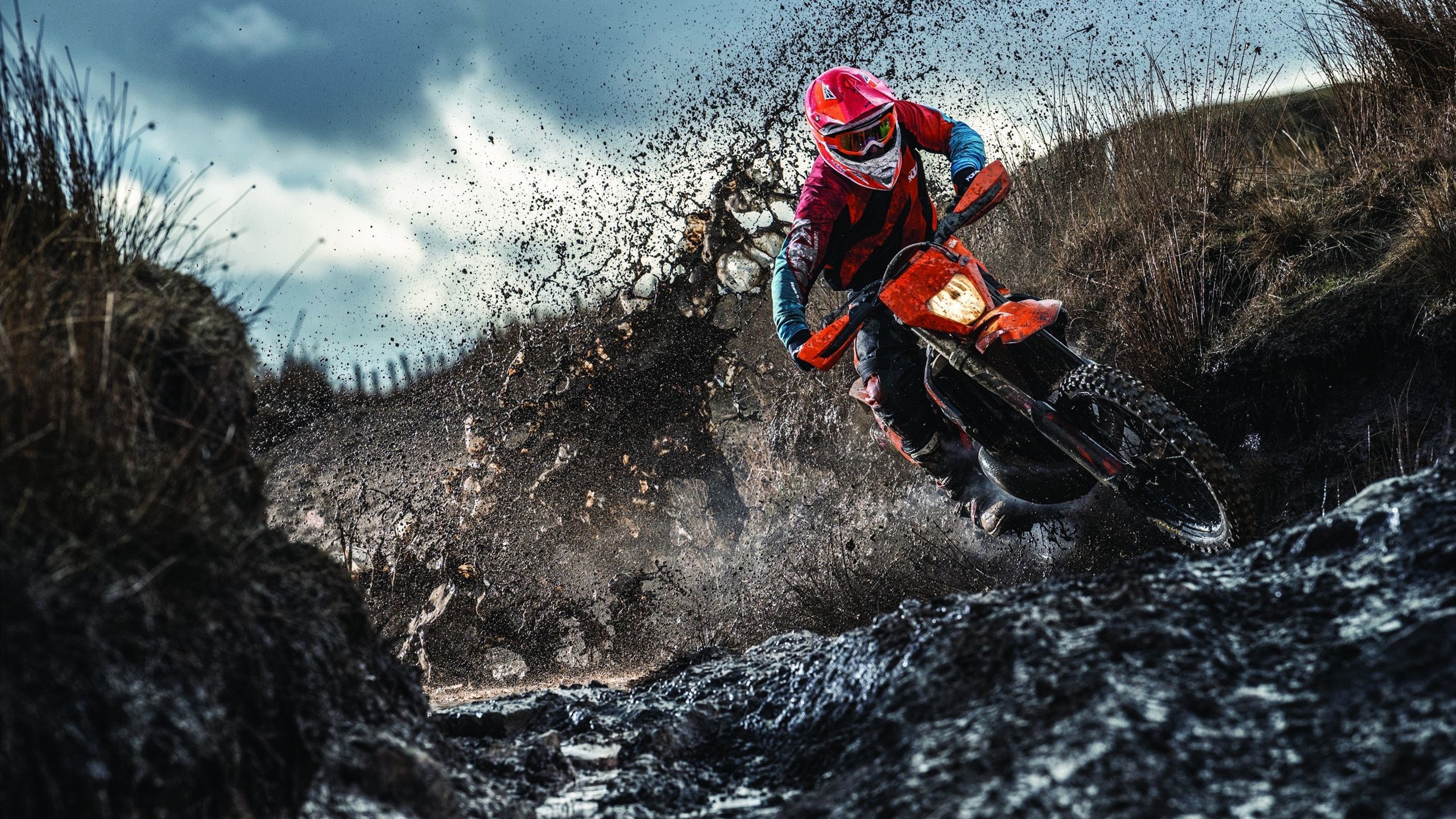 开云中国-主教练首次带队打德比比赛前特别强调心理准备的重要性,球王德比