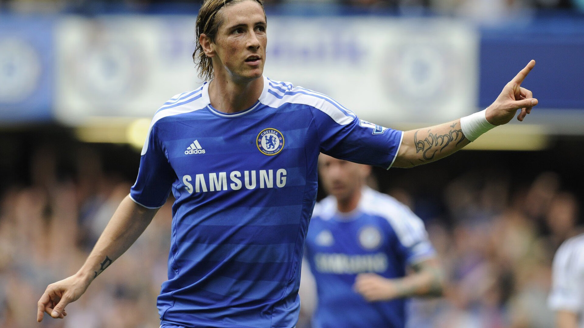 开云官网在线-足坛再现“黄金一代”，新老交替顺利完成