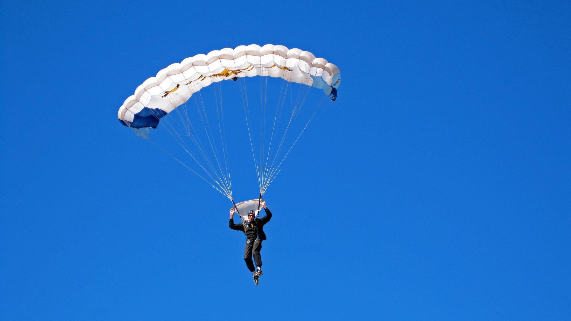 开云电竞平台注册-《虚拟货币在电竞投资中的应用与风险》